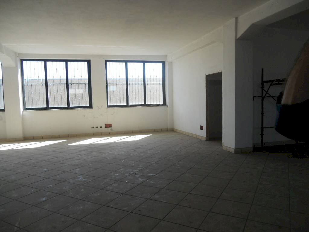 Vista - Capannone via Nerviano, 31A, Lainate - foto 3