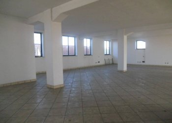 Vista - Capannone via Nerviano, 31A, Lainate - foto 13