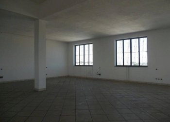 Vista - Capannone via Nerviano, 31A, Lainate - foto 21