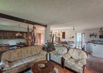 Salone - Villa via Torre, Valtorta - foto 5