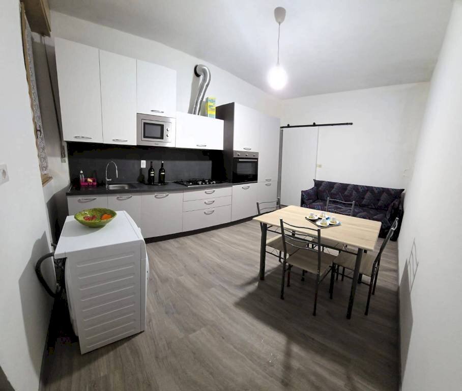 Cucina - Casa indipendente via Selvetta, 54, Forcola - foto 2