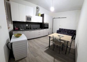 Cucina - Casa indipendente via Selvetta, 54, Forcola - foto 2