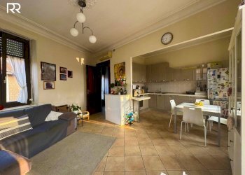 Salone - Three-room apartment Torino - photo 7