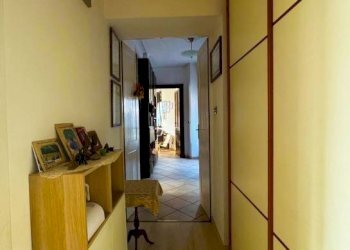 Corridoio - Three-room apartment Torino - photo 20