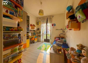 Camera da letto - Three-room apartment Torino - photo 24