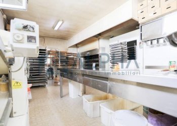 Interno non residenziale - Negozio viale Roma, Forlì - foto 15