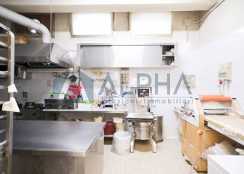 Interno non residenziale - Negozio viale Roma, Forlì - foto 16