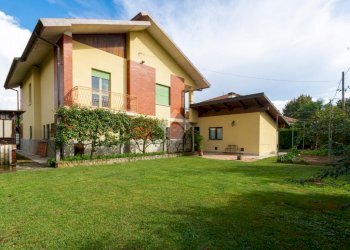 Casa indipendente Via brofferio, Caselle Torinese - foto 1