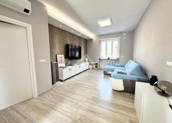 Quadrilocale Via cravero, Pinerolo - foto 1