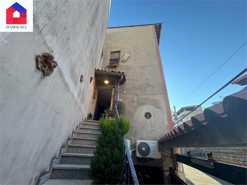 Independent house Guspini - photo 1