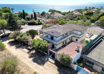 LA VILLA - Villa Via Dei Ciliegi
 
11, Quartu Sant'Elena - foto 3