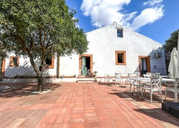 Foto 2 - Independent house Via Piave
 
3, San Giovanni la Punta - photo 2