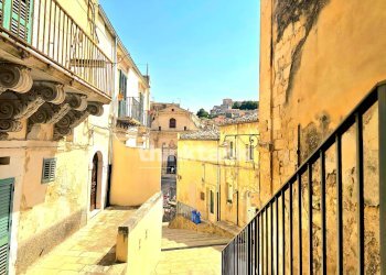 Foto 10 - Casa indipendente Via Scale
 
33-35-37, Ragusa - foto 10