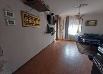Salone - Three-room apartment via Pezzana, Carpi - photo 7