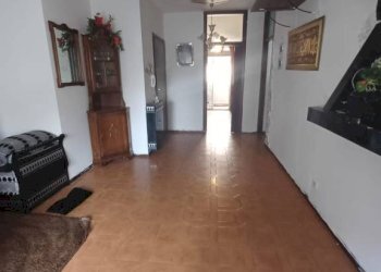 Salone - Three-room apartment via Pezzana, Carpi - photo 4