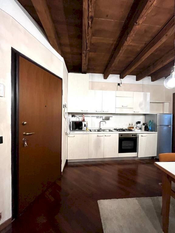 Cucina - Two-room apartment via trieste, Brescia (neighborhood Centro Storico) - photo 2