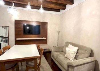 Salone - Two-room apartment via trieste, Brescia (neighborhood Centro Storico) - photo 1