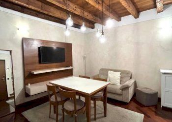Salone - Two-room apartment via trieste, Brescia (neighborhood Centro Storico) - photo 8