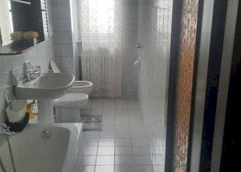 Bagno - Bilocale via Pastrengo, 41, Moncalieri - foto 7