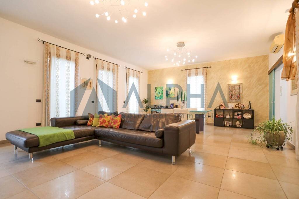 Salone - Villa via Ravenna, Bellaria-Igea Marina - foto 2