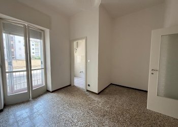 Bilocale via Serafino Grassi, 81, Asti - foto 1