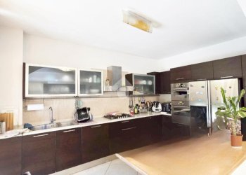 Appartamento Via Umbria, Peschiera Borromeo - foto 11