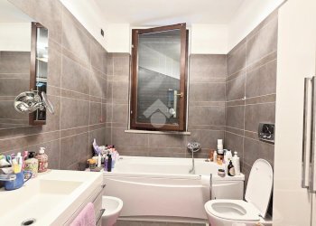 Appartamento Via Umbria, Peschiera Borromeo - foto 29