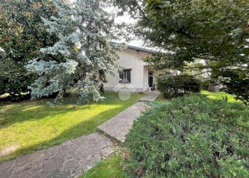 Villa Via Monte Grappa, Arconate - photo 11