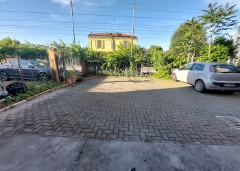 cortile - Quadrilocale Imola - foto 11