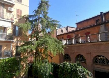 Apartment Via Frassinago, Bologna (neighborhood Malpighi) - photo 2
