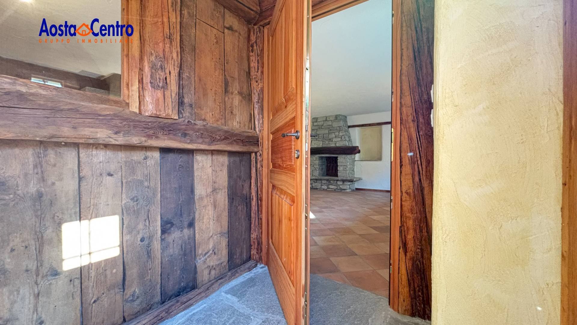 Foto 2 - Trilocale Via Colle del Gigante
 
11, Courmayeur - foto 2