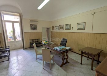 Foto 2 - Ufficio CORSO VITTORIO EMANUELE
 
481, Floridia - foto 2