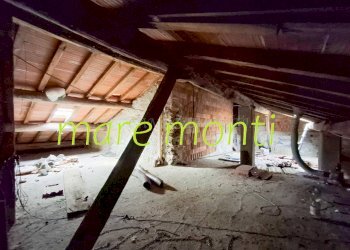 Foto 34 - Villa a Schiera località fucine
 
30, Mallare - foto 33