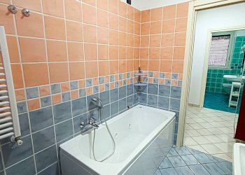 Foto 35 - Trilocale via toscana
 
35, Cupra Marittima - foto 35