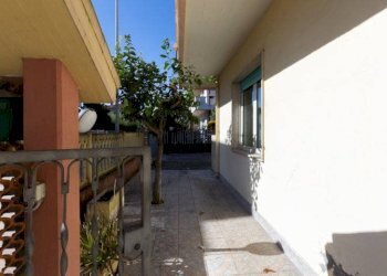 Foto 9 - Independent house Via Zambesi
 
2, Montesilvano - photo 9