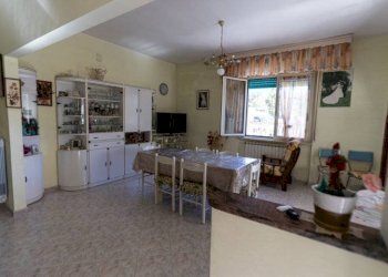 Foto 13 - Independent house Via Zambesi
 
2, Montesilvano - photo 13