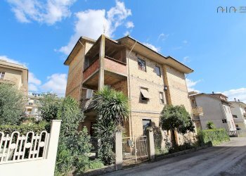 Foto 6 - Stable - Palace Via Crivellucci, Monsampolo del Tronto - photo 6