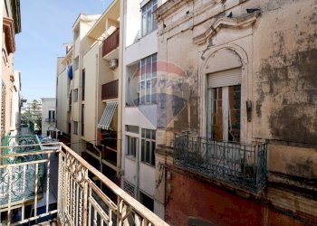 Balcone - Independent house Via Duomo
 
15, Bari - photo 20