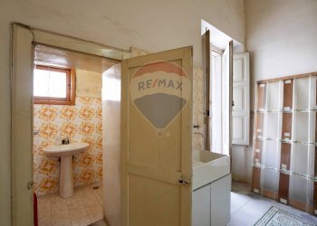 Bagno - Independent house Via Duomo
 
15, Bari - photo 22