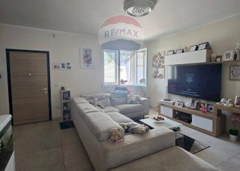 Soggiorno - Villa a Schiera via tufi vecchi
 
15, Arnesano - foto 4