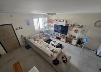 Soggiorno - Villa a Schiera via tufi vecchi
 
15, Arnesano - foto 21