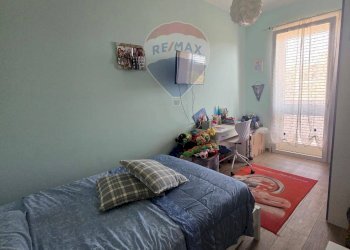 Camera / camera da letto - Villa a Schiera via tufi vecchi
 
15, Arnesano - foto 26