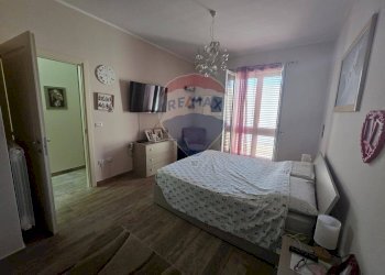 Camera / camera da letto - Villa a Schiera via tufi vecchi
 
15, Arnesano - foto 31