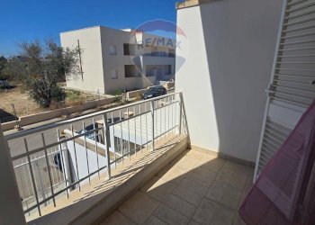 Balcone - Villa a Schiera via tufi vecchi
 
15, Arnesano - foto 32