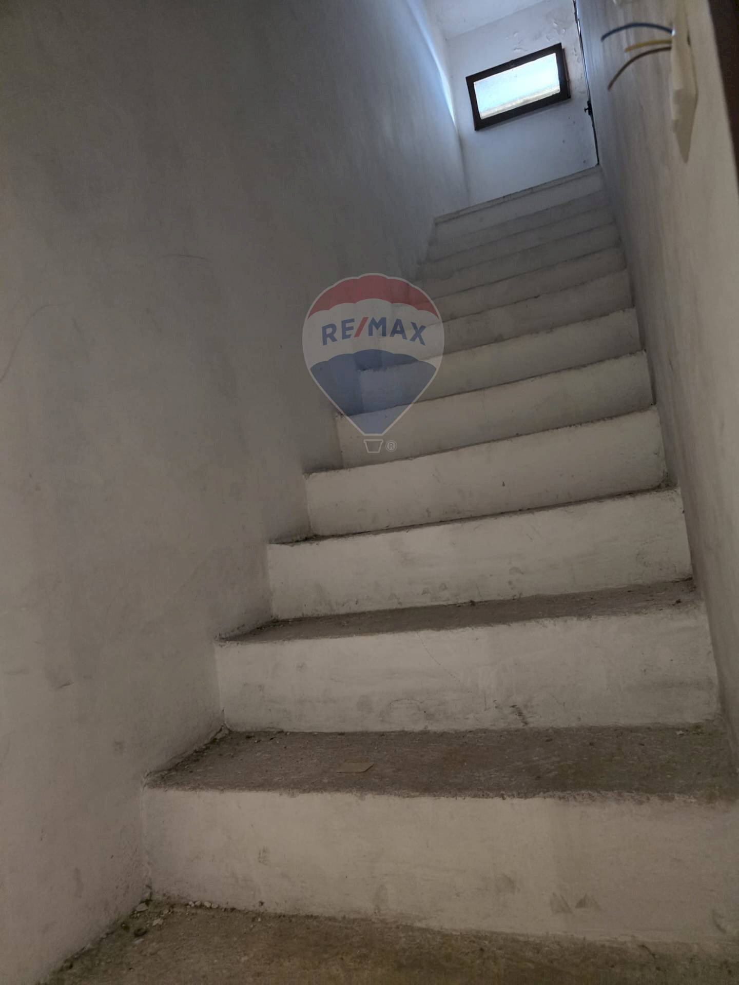 Scale - Independent house via monte s. michele
 
54, Monteroni di Lecce - photo 2