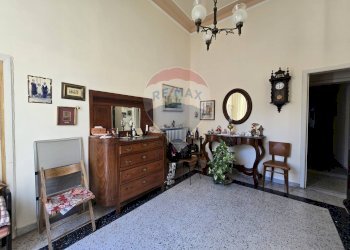 Camera / camera da letto - Casa indipendente via monte s. michele
 
54, Monteroni di Lecce - foto 11