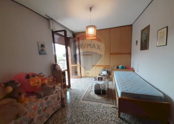 Camera / camera da letto - Casa semi indipendente Via  Motte
 
6, Brebbia - foto 13