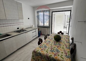Sala da pranzo - Casa indipendente via cavour
 
4, Montegrino Valtravaglia - foto 10