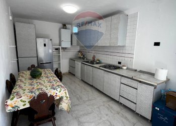 Cucina - Casa indipendente via cavour
 
4, Montegrino Valtravaglia - foto 11