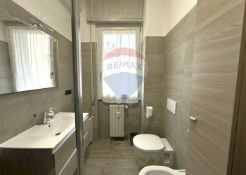 Bagno - Bilocale via Medaglie D'oro
 
31, Varese - foto 7